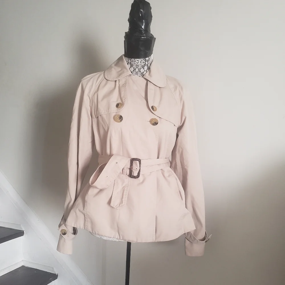 Aritzia Babaton Trench Coat - Picture 5 of 11
